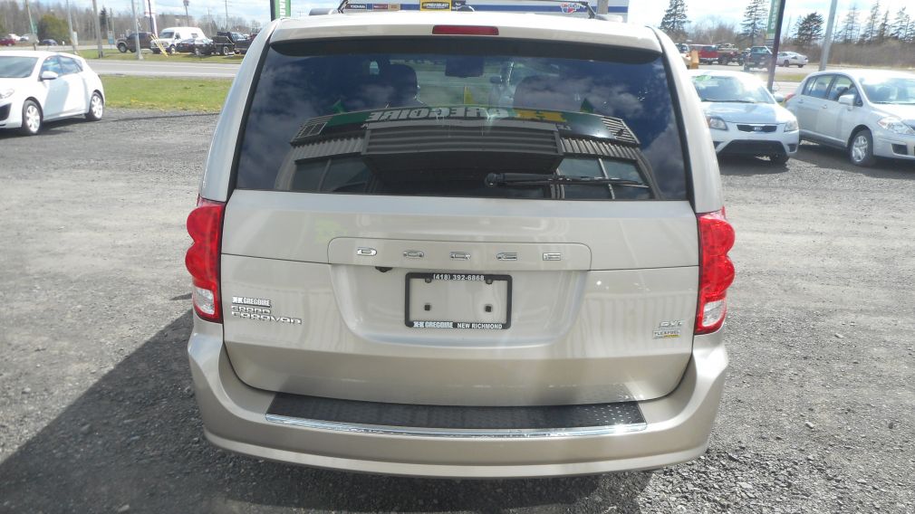 2014 Dodge GR Caravan SXT #5