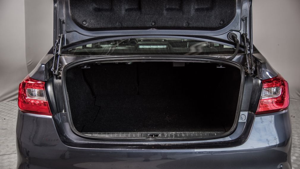 2015 Subaru Legacy 2.5i w/Limited & Tech Pkg toit cuir navigation #10