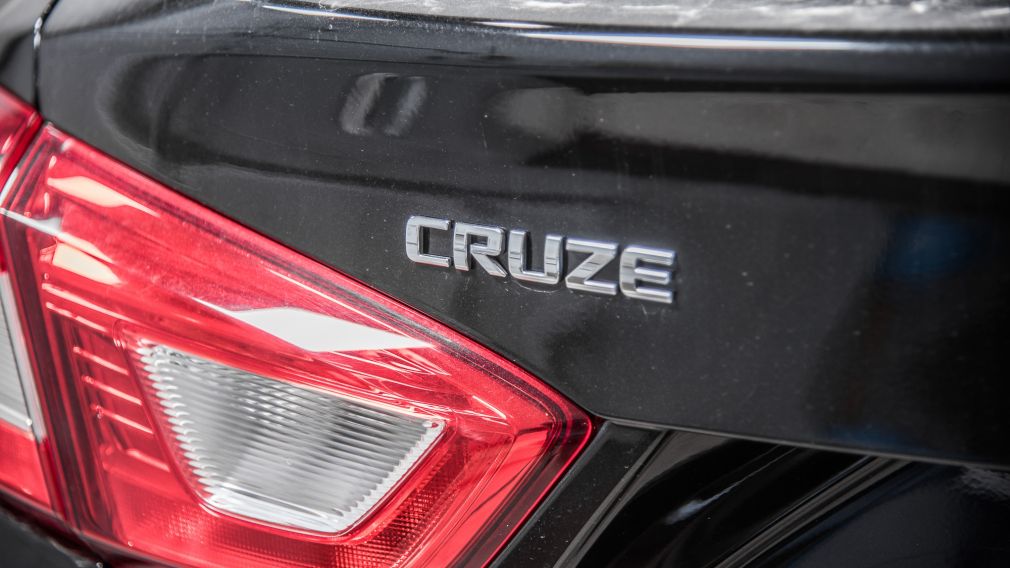2018 Chevrolet Cruze 4dr Sdn 1.4L Premier w/1SF CUIR CAMÉRA BLUETOOTH #32