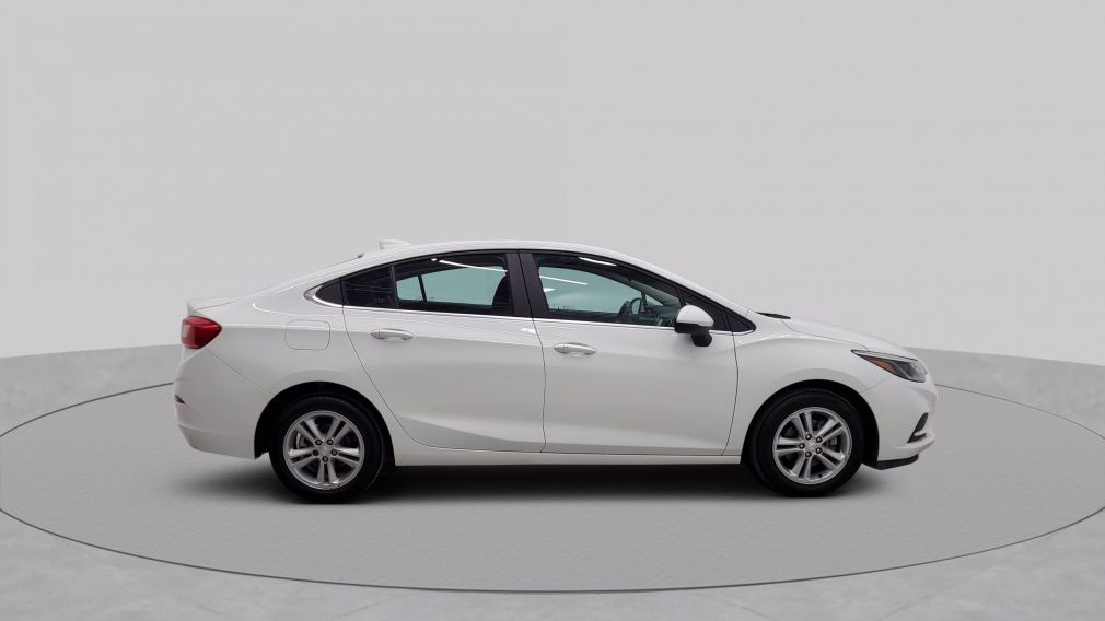 2017 Chevrolet Cruze LT #7