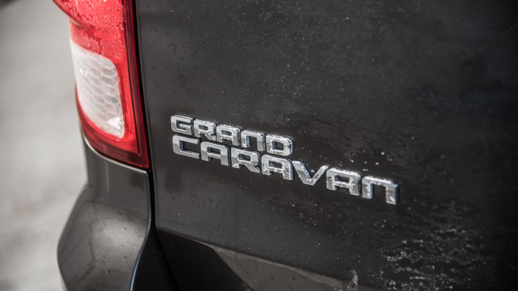 2015 Dodge GR Caravan Canada Value Package STOW N GO #33