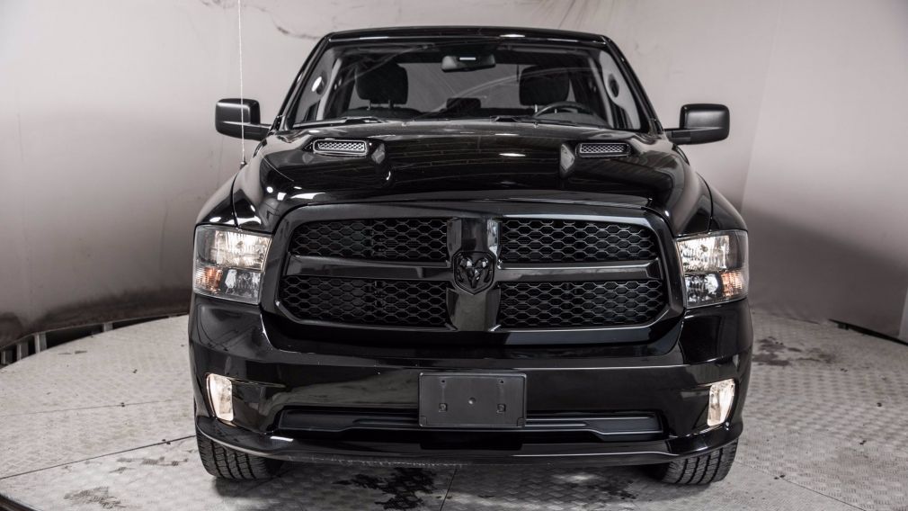 2019 Ram 1500 Express 4x4 Quad Cab 6'4" Box NIGHT EDITION HOOD S #3