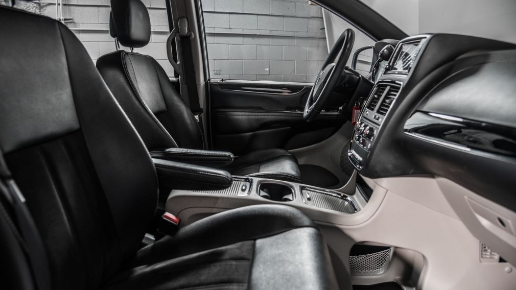 2019 Dodge GR Caravan SXT Premium Plus CUIR NAVIGATION STOW N GO #31