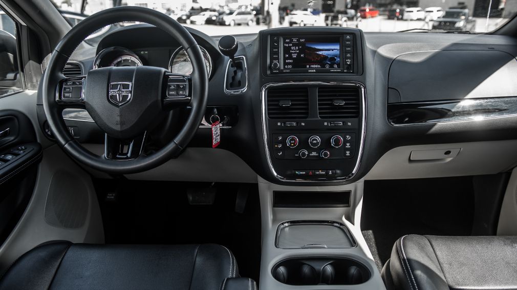 2019 Dodge GR Caravan SXT Premium Plus CUIR NAVIGATION STOW N GO #21