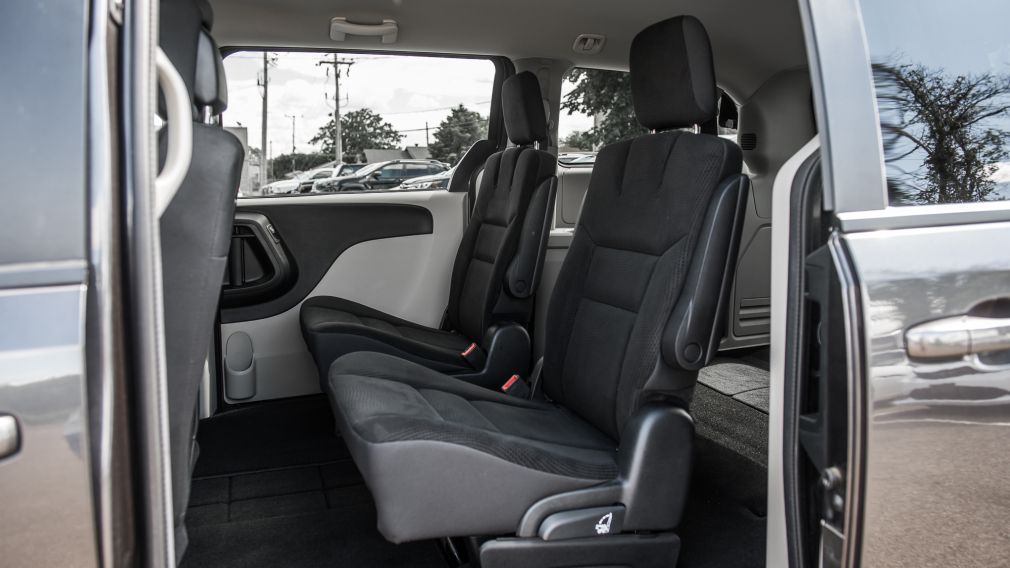 2019 Dodge GR Caravan SXT BLUETOOTH FUL STOW N GO #21