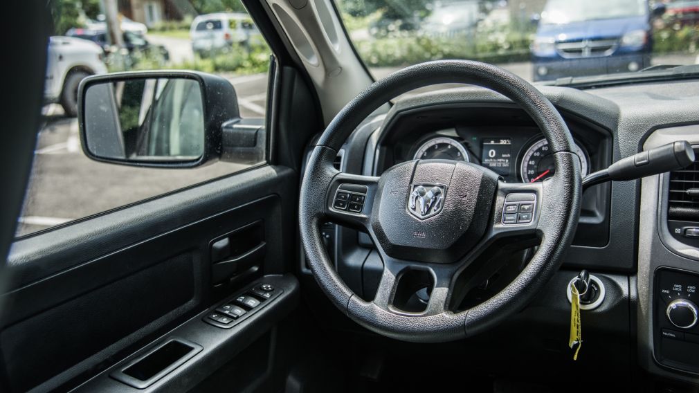 2017 Dodge Ram 4WD Quad Cab 140.5" SXT V8 HEMI #25