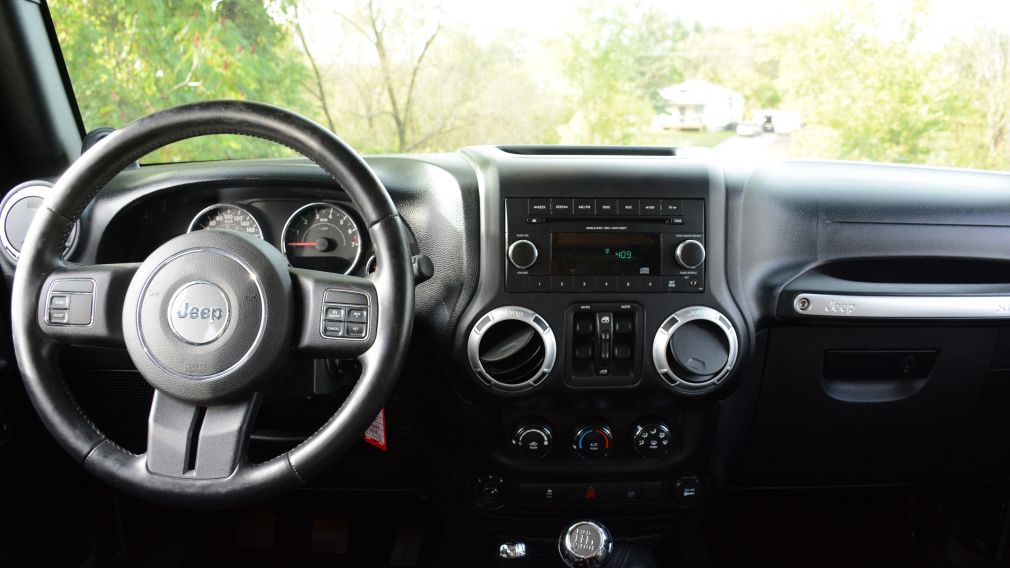 2013 Jeep Wrangler SAHARA A/C CRUISE DC 4X4 MAN #12