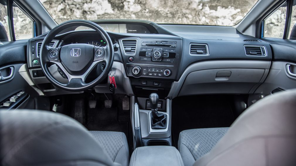 2015 Honda Civic LX #23