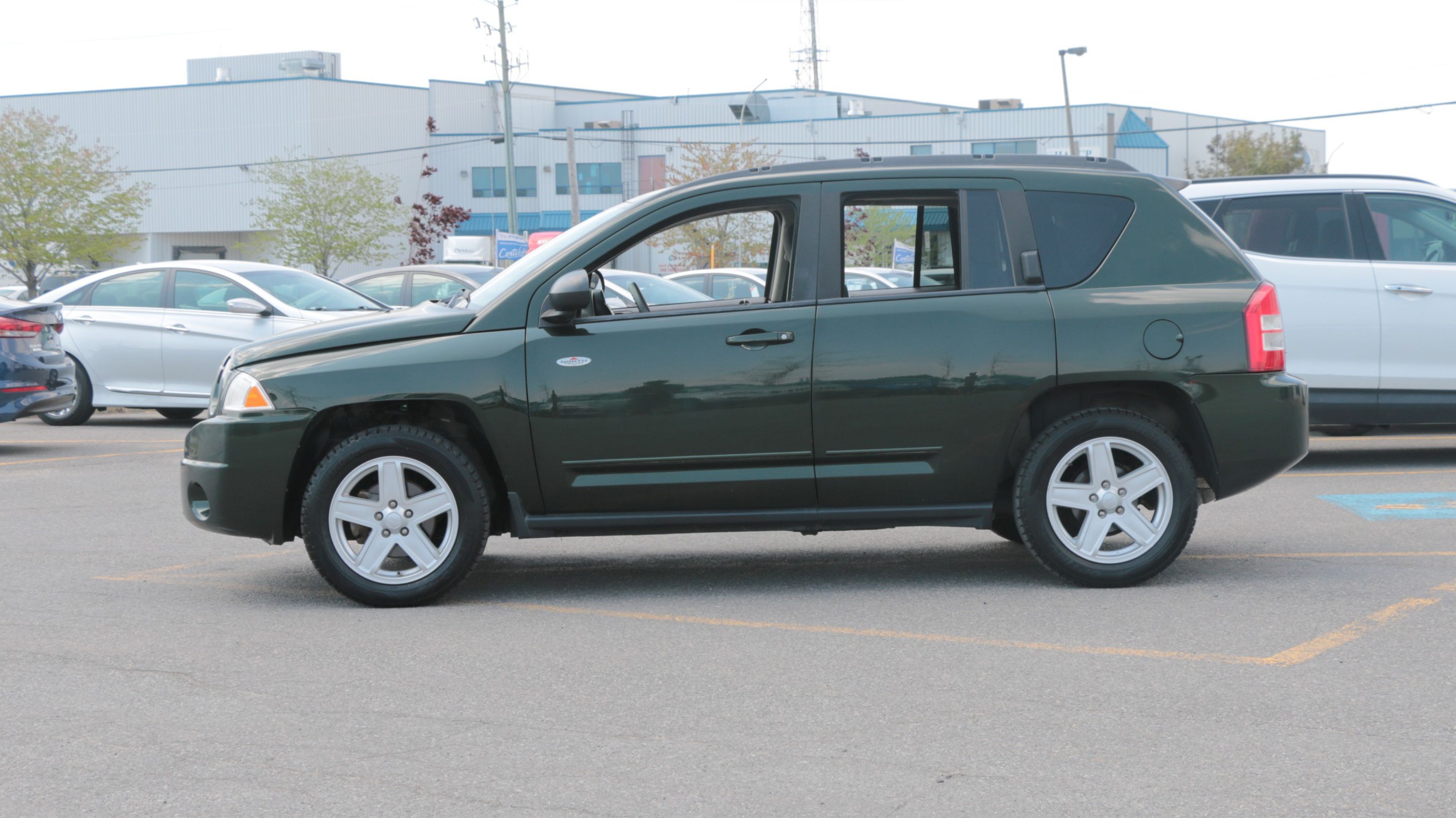 Jeep Compass 2010 Sport AWD AUTO A/C MAGS usagée et d’occasion à vendre