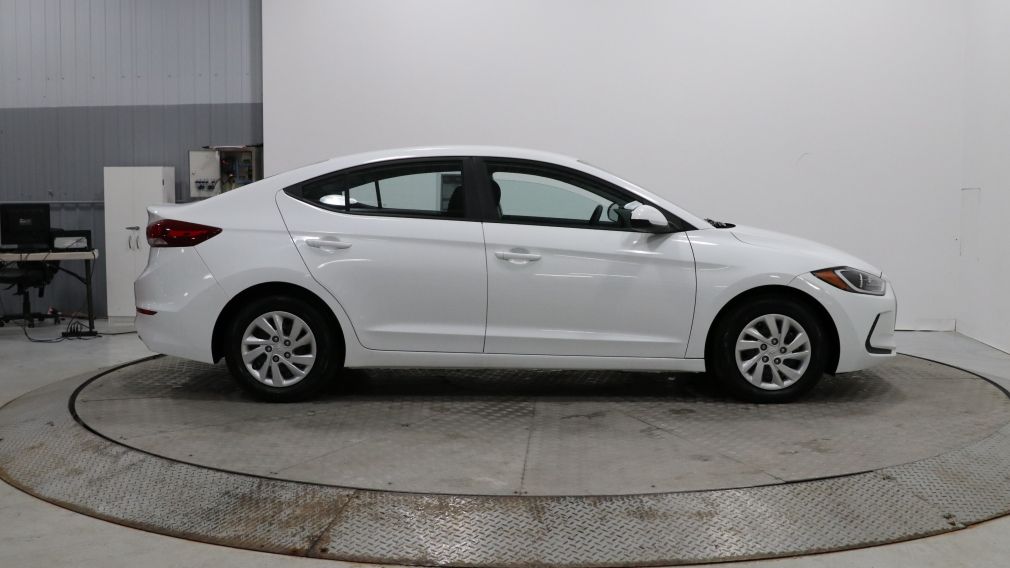 2017 Hyundai Elantra L #8