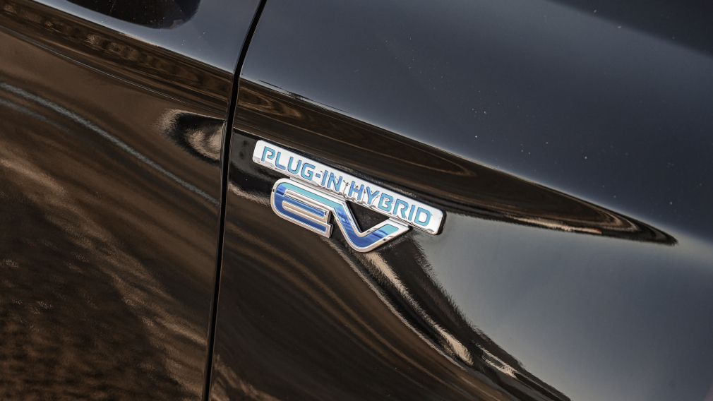 2019 Mitsubishi Outlander PHEV SE Touring #9