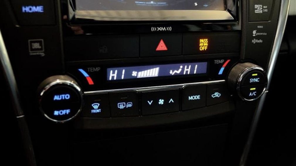 2016 Toyota Camry XSE V6 GPS Cuir Sunroof Bluetooth Camera #12