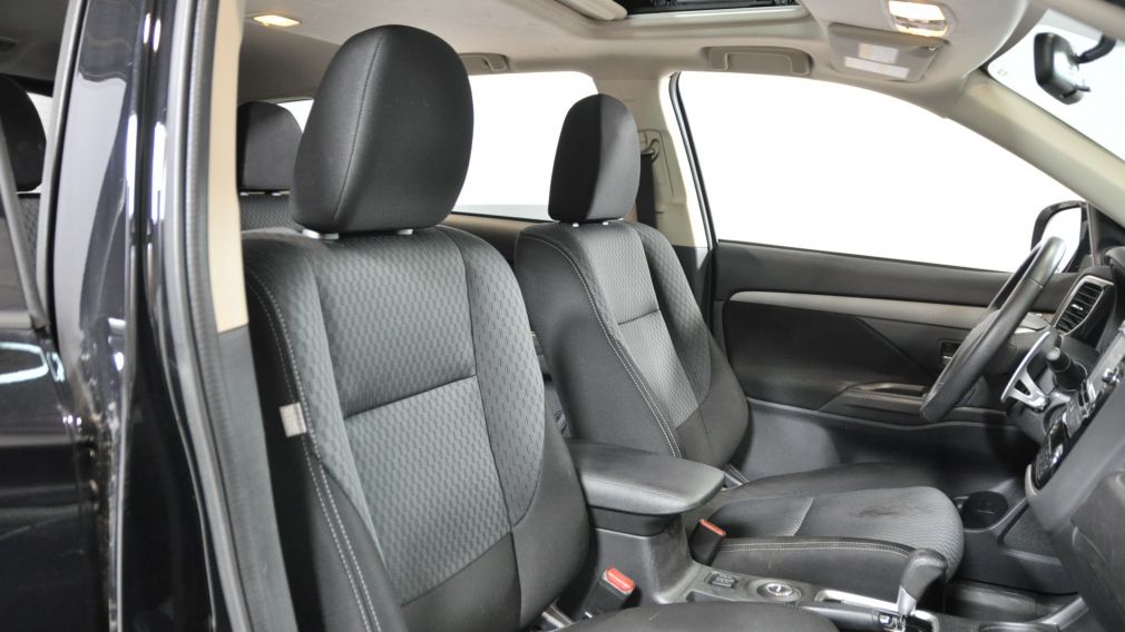 2015 Mitsubishi Outlander SE AWD Auto Sieges-Chauf Bluetooth 7Place #26