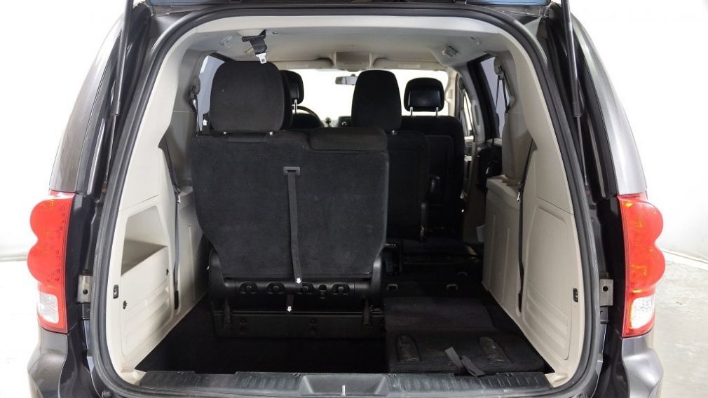 2015 Dodge GR Caravan Canada Value Package A/C-Bizone MP3/AUX Cruise #27