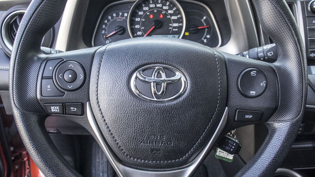 2015 Toyota Rav 4 XLE TOIT MAG NAVI BALANCE GARANTIE TOYOTA #11