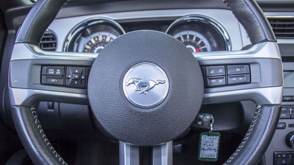 2013 Ford Mustang GT CONVERTIBLE SON INCROYABLE BAS KILO!! #11