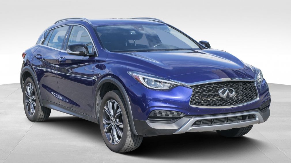 2017 Infiniti QX30 AWD cam recul CUIR chauffant. #0