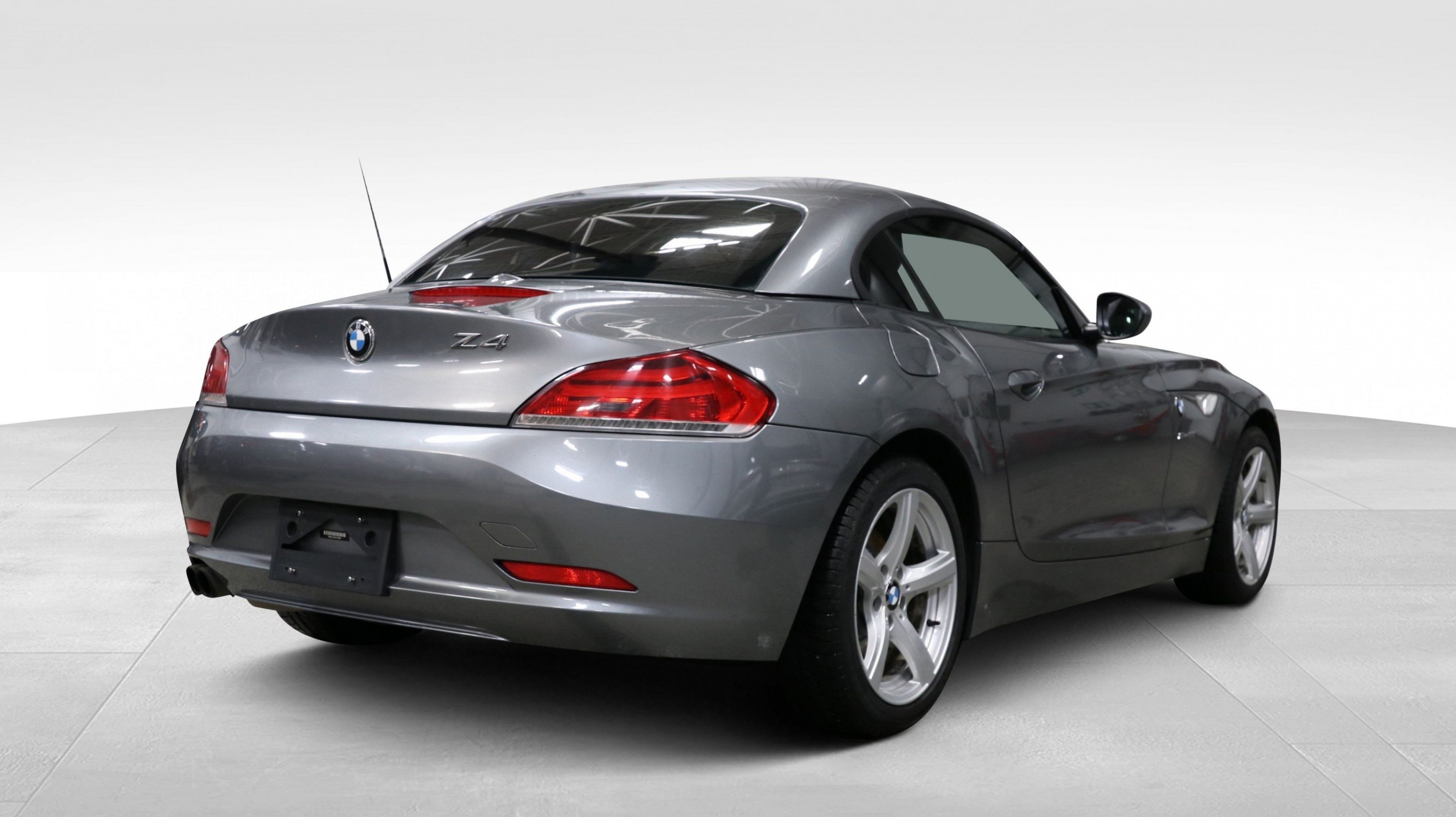 BMW Z4 2013 sDrive28i CONVERTIBLE CUIR CAM RECUL usagée et d’occasion à ...