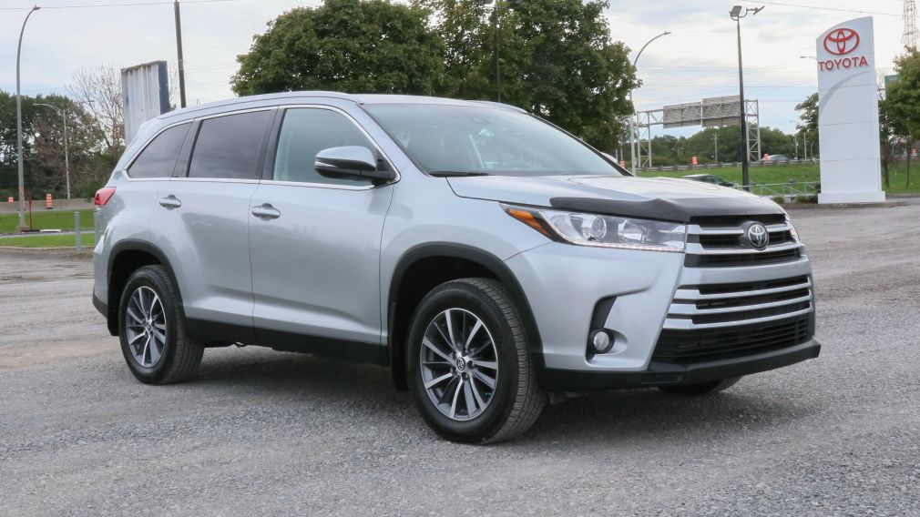 2019 Toyota Highlander XLE l AWD - CUIR - TOIT - MAG - NAV - USB - BLUETO #0