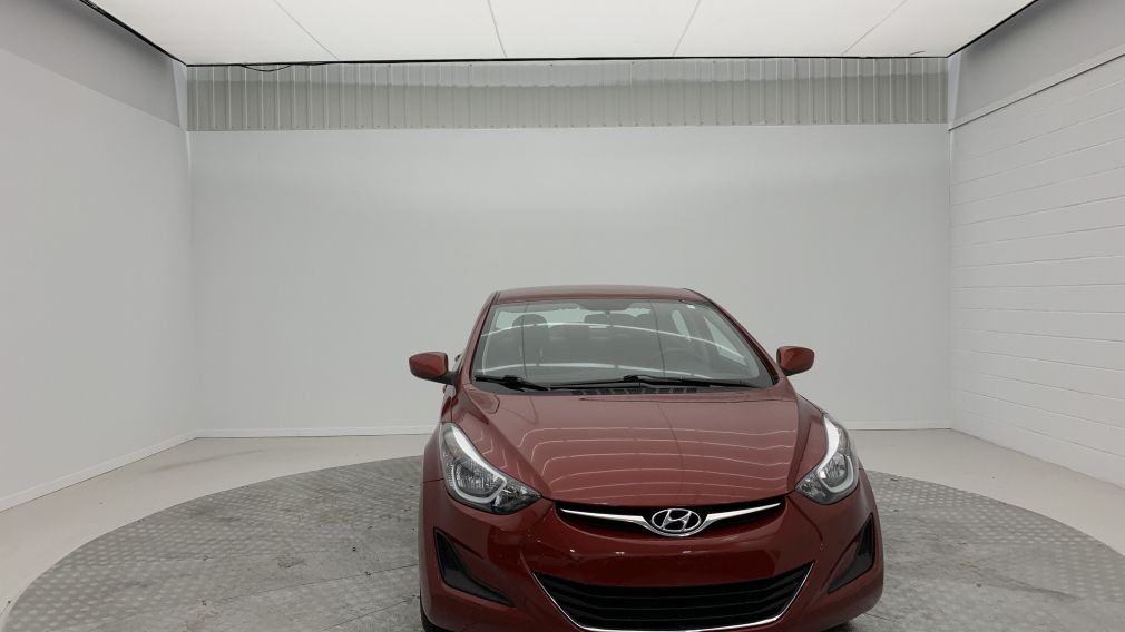 2015 Hyundai Elantra L #2