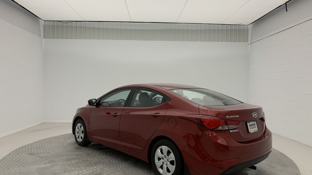 2015 Hyundai Elantra L #7