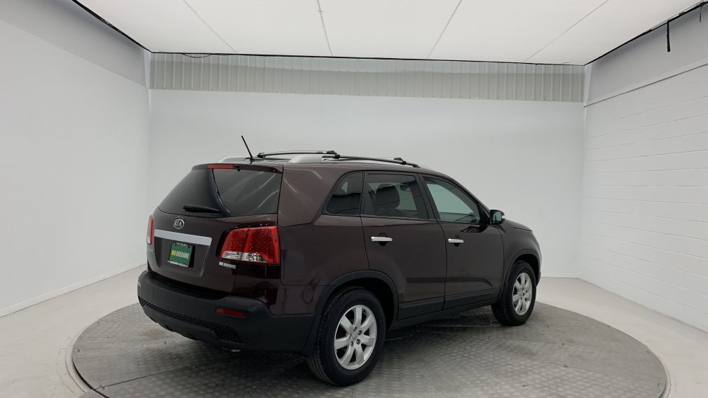 2012 Kia Sorento LX #3