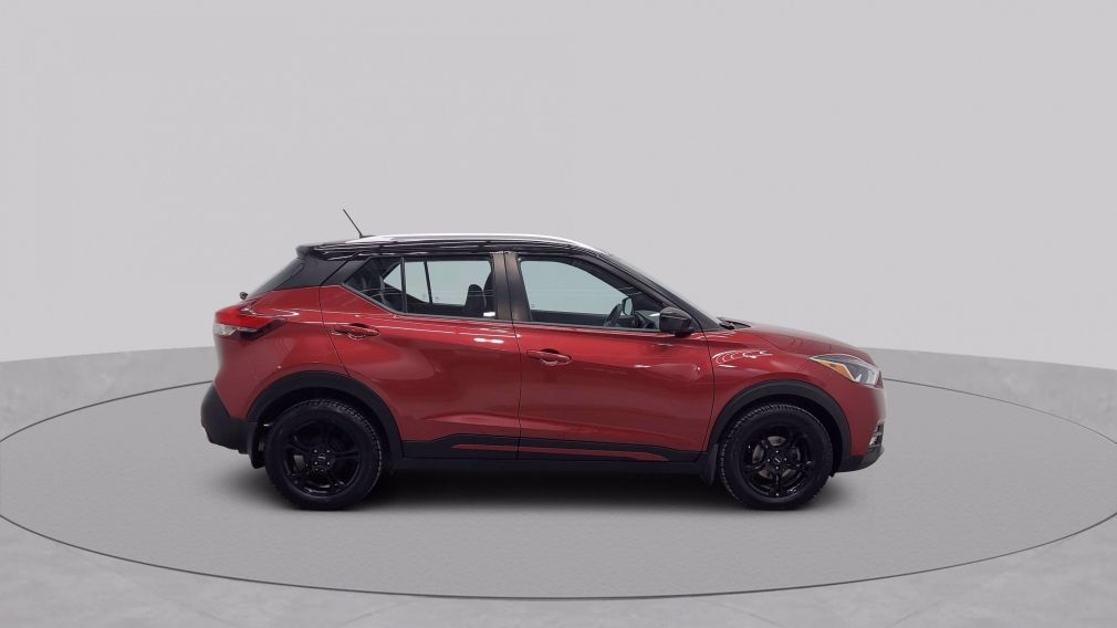 2019 Nissan Kicks SR #8