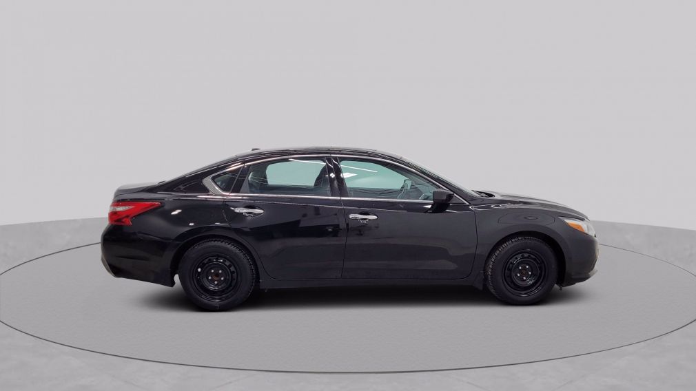 2017 Nissan Altima 2.5 SV #8