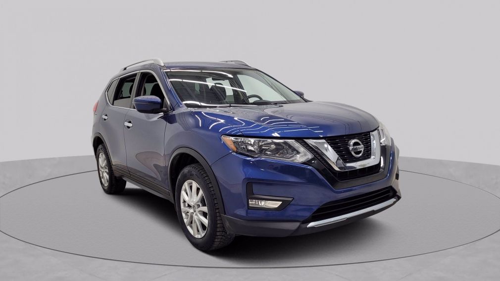 2017 Nissan Rogue SV #3