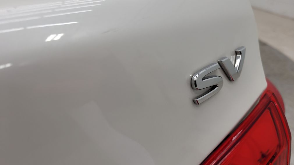 2019 Nissan Sentra SV #9