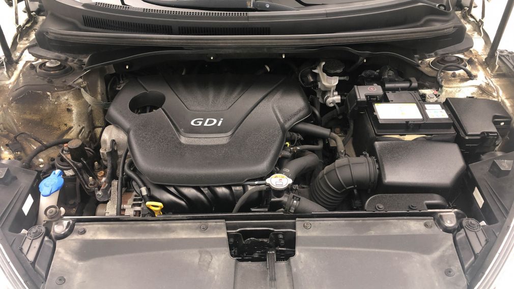 2014 Hyundai Veloster w/Tech #9