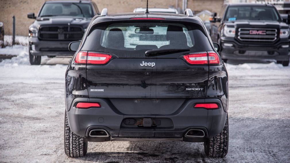 2016 Jeep Cherokee Sport #7