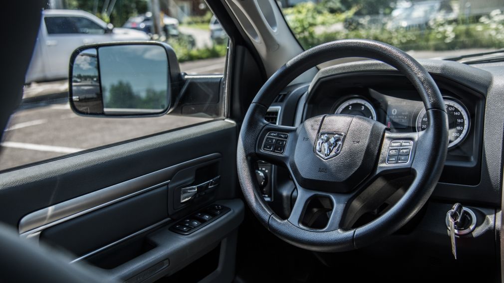 2015 Dodge Ram 4WD Quad Cab 140.5" SLT ECODIESEL ENS. REMORQUAGE #28