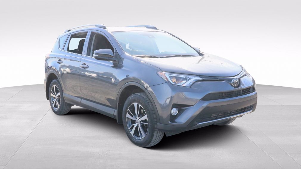 2017 Toyota Rav 4 XLE - MAGS - TOIT OUVRANT - HAYON ÉLECTRIQUE - CAM #0