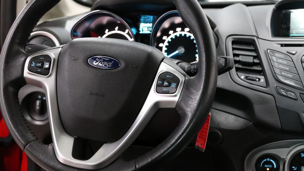2015 Ford Fiesta SE #13