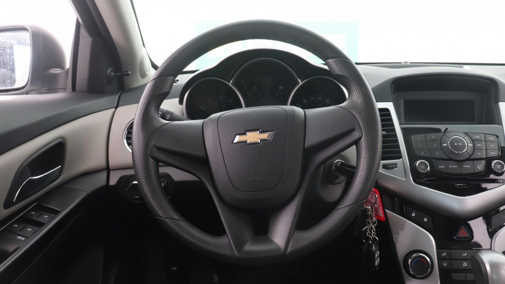 2014 Chevrolet Cruze 1LS AUTO #13