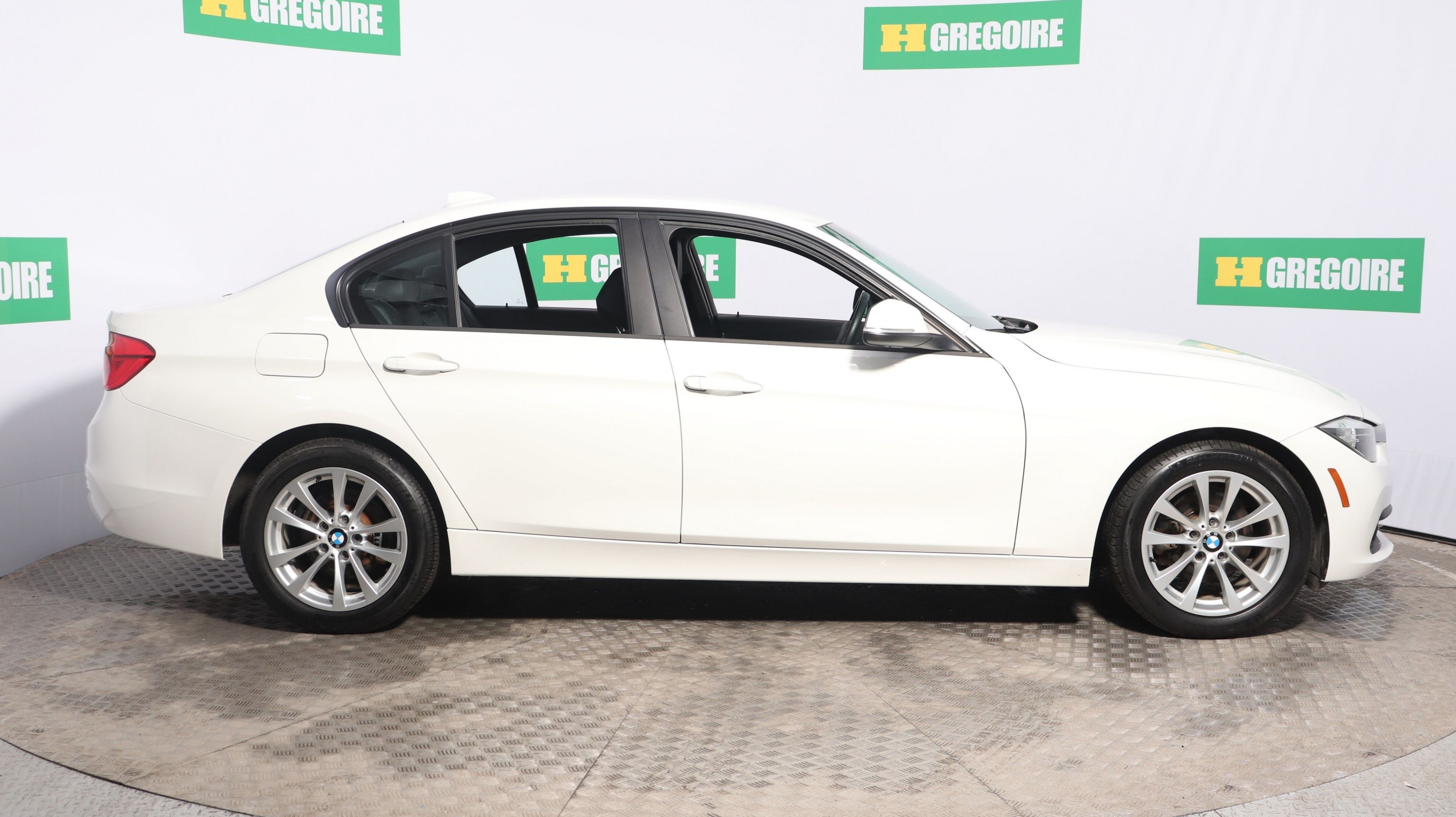 Bmw 320i xdrive 2016