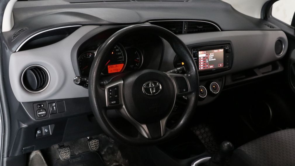 2017 Toyota Yaris LE #8