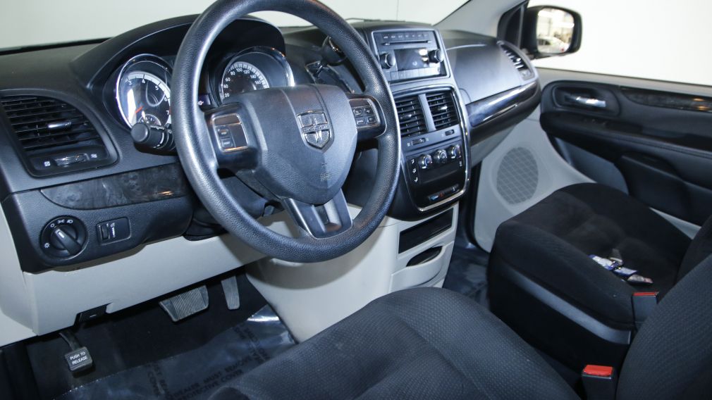 2015 Dodge GR Caravan Canada Value Pkg AUTO AC GR ELEC 7 PASS #9