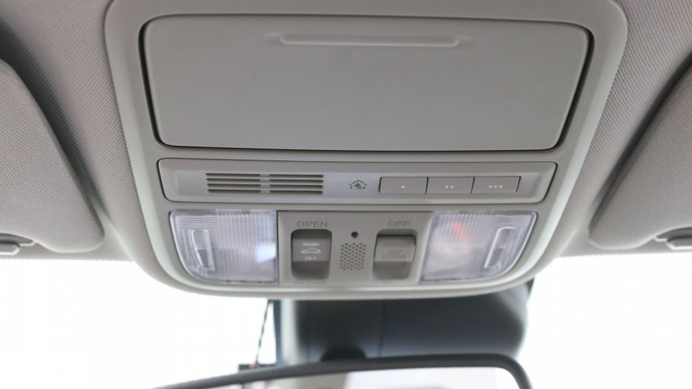 2014 Honda Odyssey TOURING TOIT CUIR NAV MAGS #24