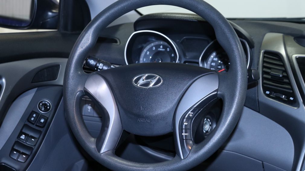 2016 Hyundai Elantra L #12