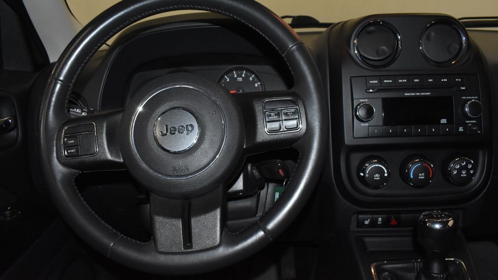 2012 Jeep Patriot North 4WD AUTO A/C GR ÉLECT MAGS #9