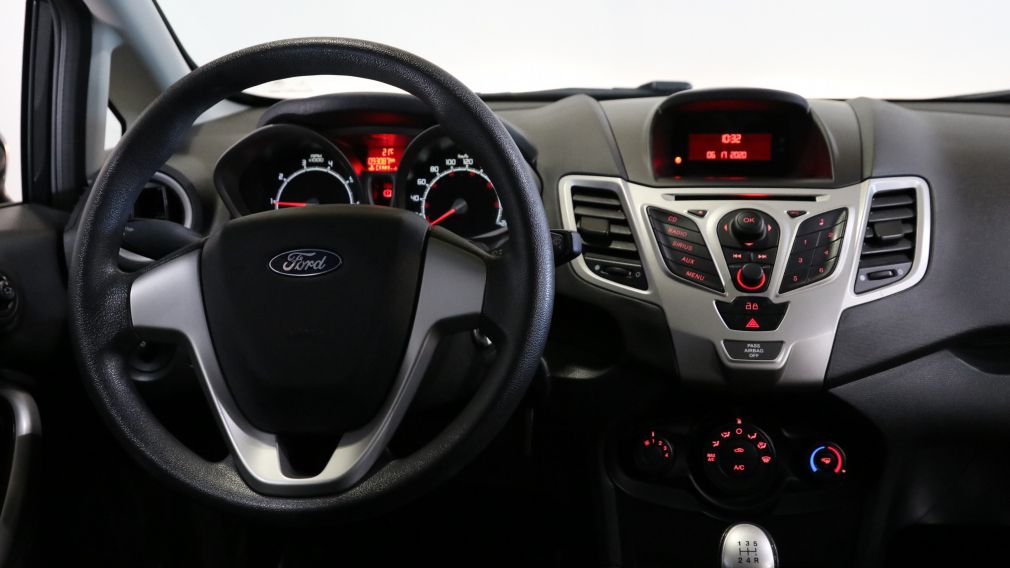 2013 Ford Fiesta SE AC GR ELEC AUX AM/FM #13