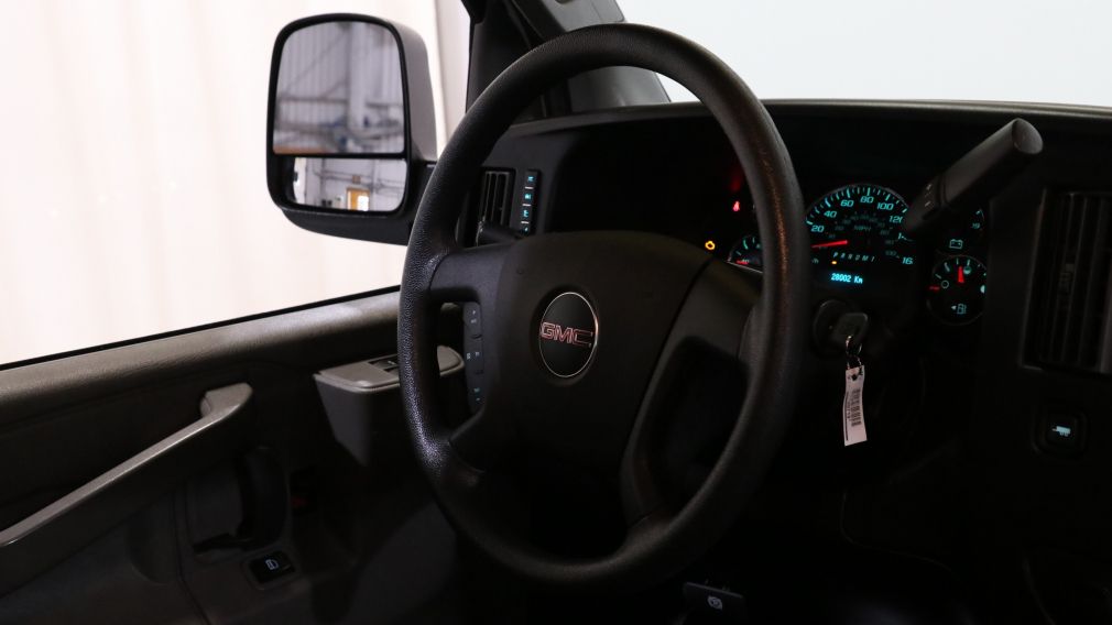 2018 GMC Savana 135” AUTO AC AM FM #12