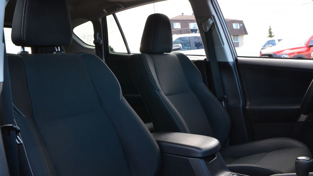 2015 Toyota Rav 4 XLE A/C NAV SIEGES CHAUFFANT TI SAT BLUETOOTH CRUI #34
