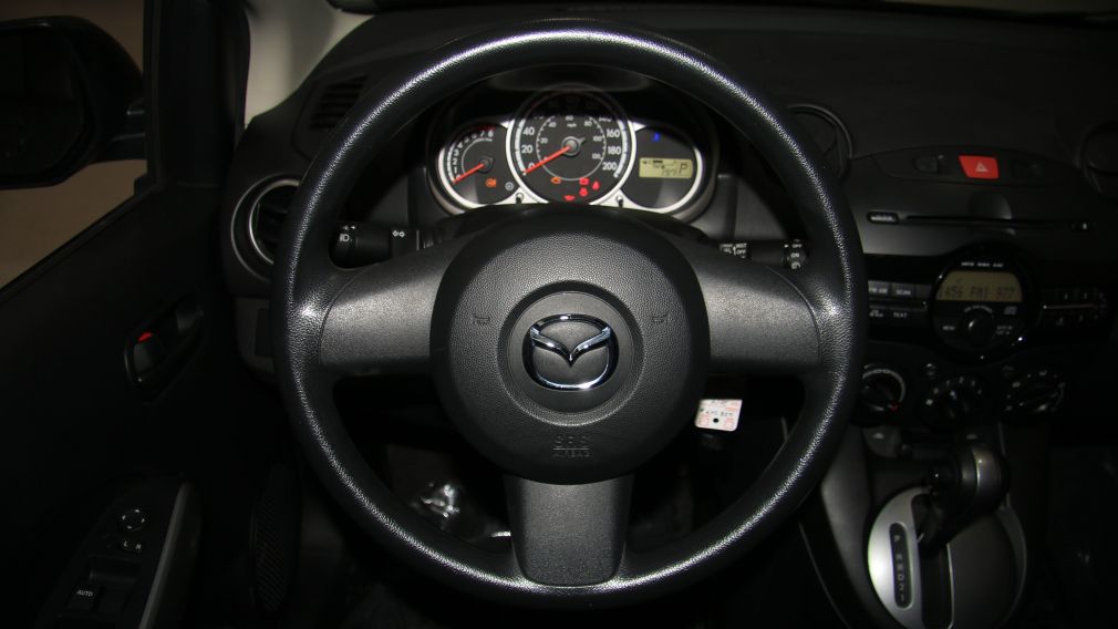 2014 Mazda 2 GX Automatique MP3/AUX Groupe elec. écono Bas kilo #13