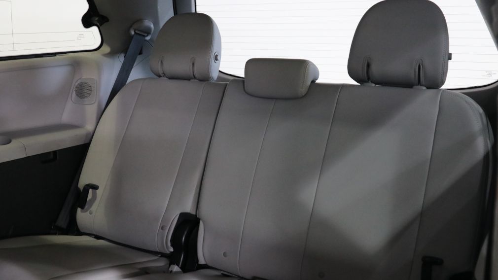 2015 Toyota Sienna XLE AWD AUTO AC GR ELEC MAGS TOIT CUIR #24