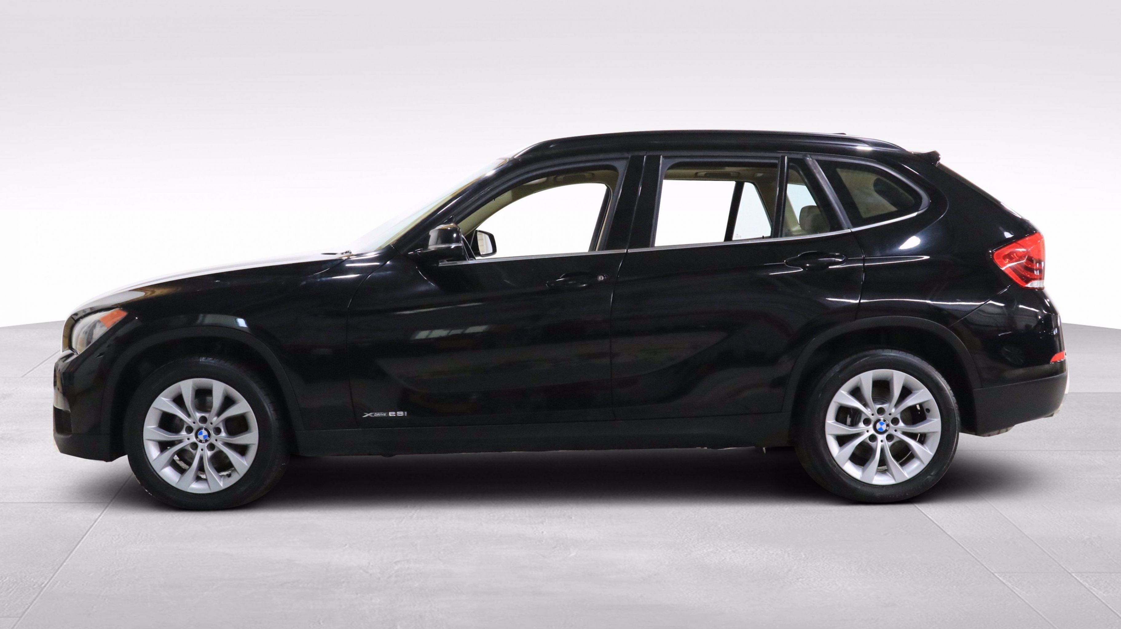 BMW X1 2014 xDrive28i AWD,AUTO, AC,GR ELEC ,CUIR,MAG, BLUETOOT usagée ...