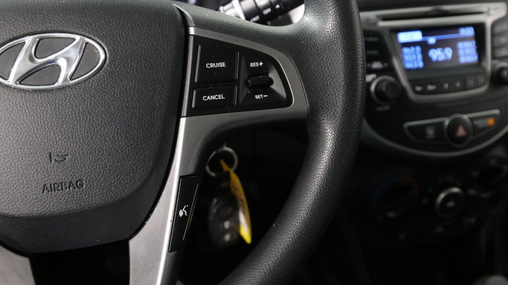 Hyundai Accent 2016 SE AUTO A/C TOIT MAGS BLUETOOTH usagée et d ...