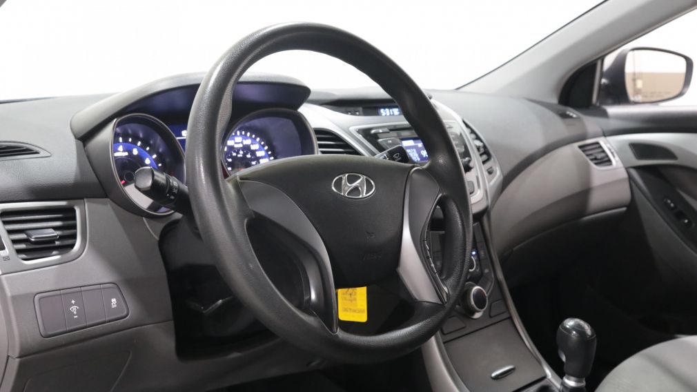 2015 Hyundai Elantra L #9